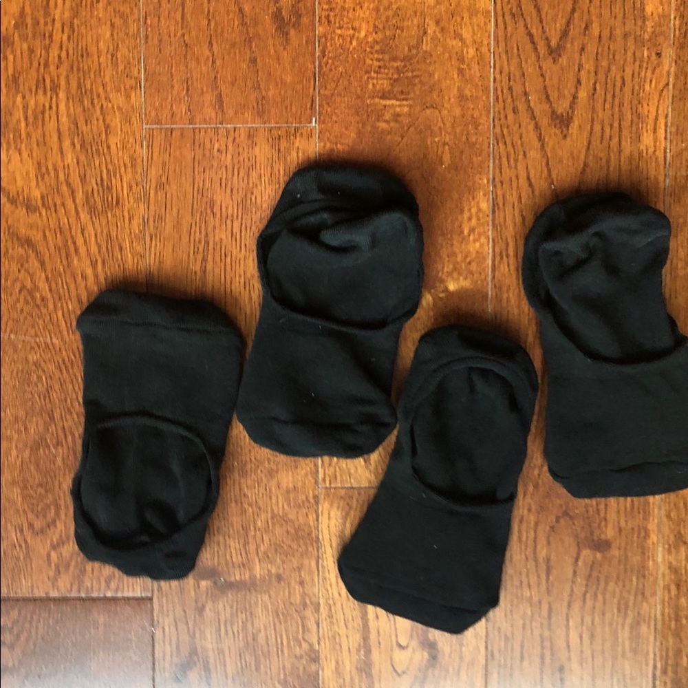 BN 4 pair no show socks
